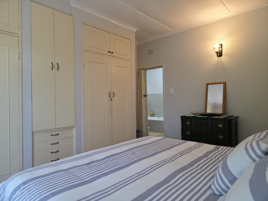 4 Bedroom Property for Sale in Paradise Beach Eastern Cape